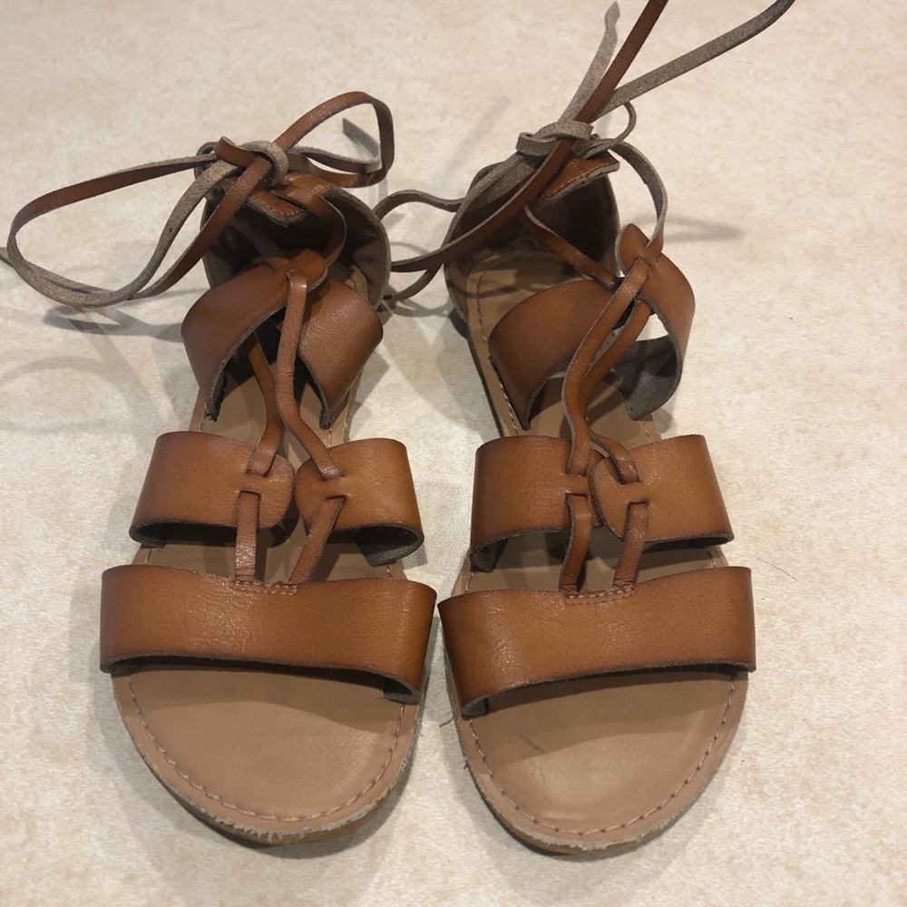 Old Navy Brown and Tan Gladiator Sandals